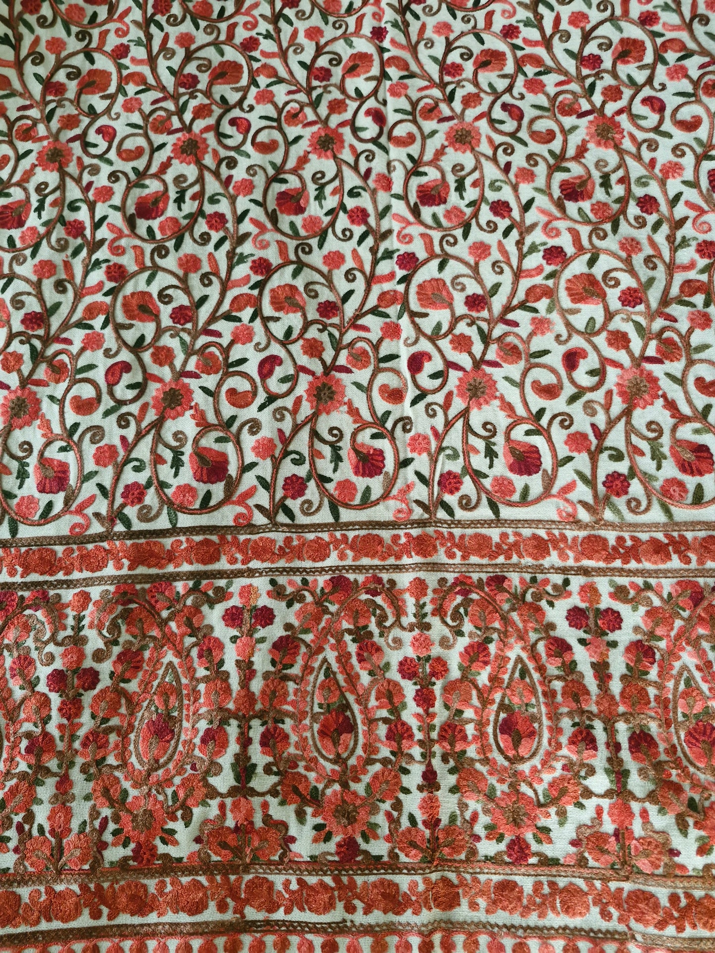 Pink, Red and Maroon Bagaan Stole