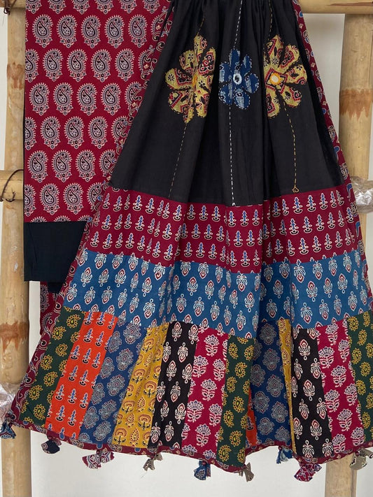 Green and Yellow flowers suit peice