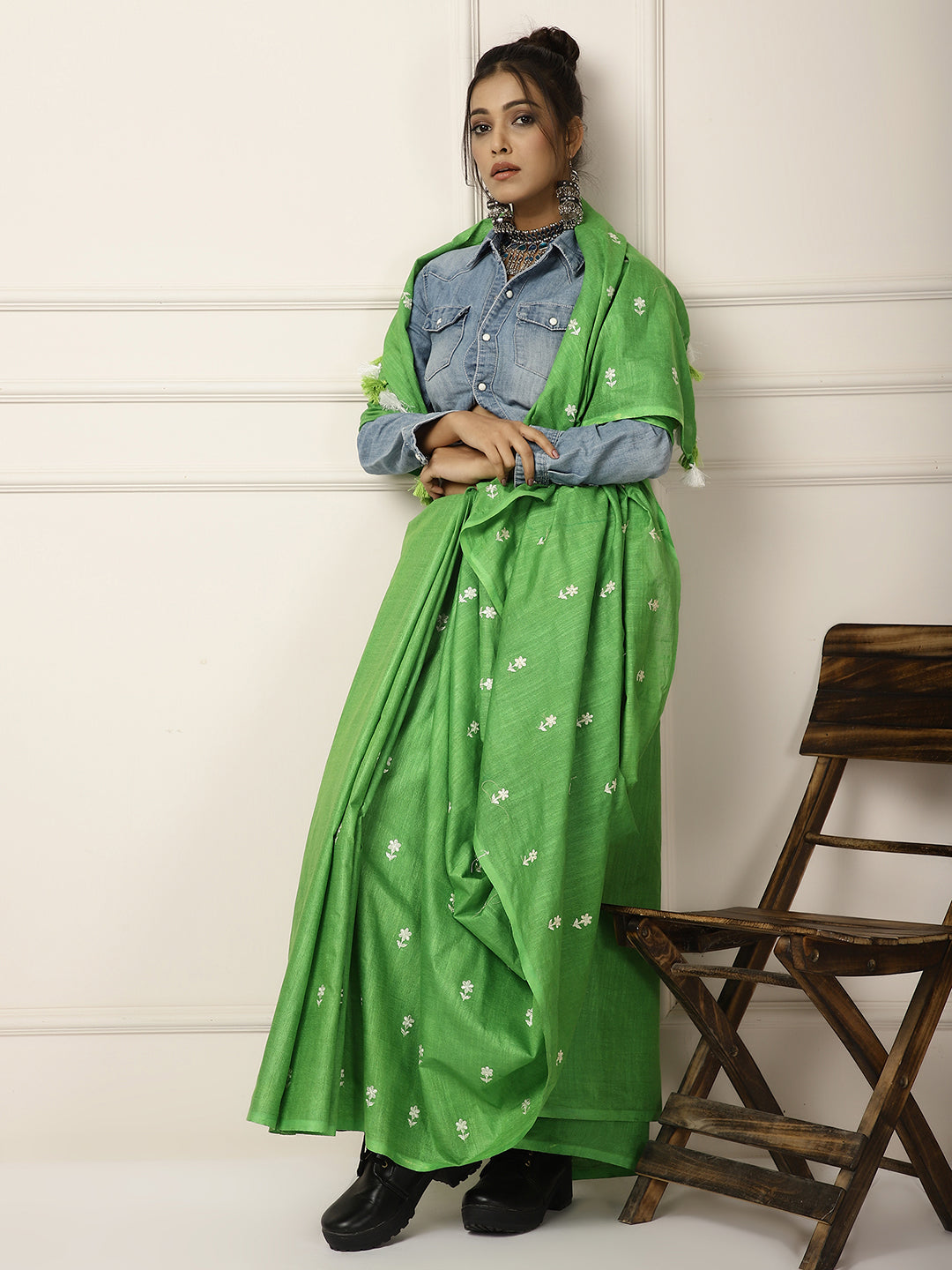 Linen silk sarees with beautiful white embroidery