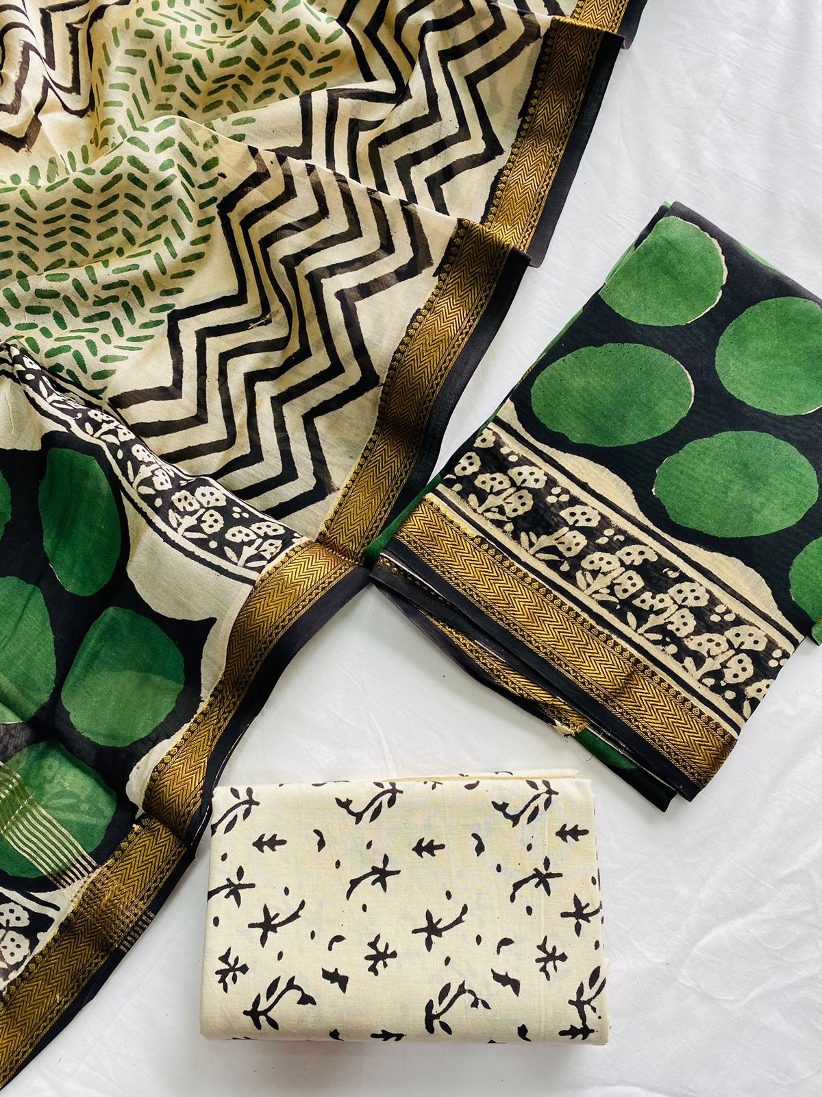 Maheshwari Suit Pieces