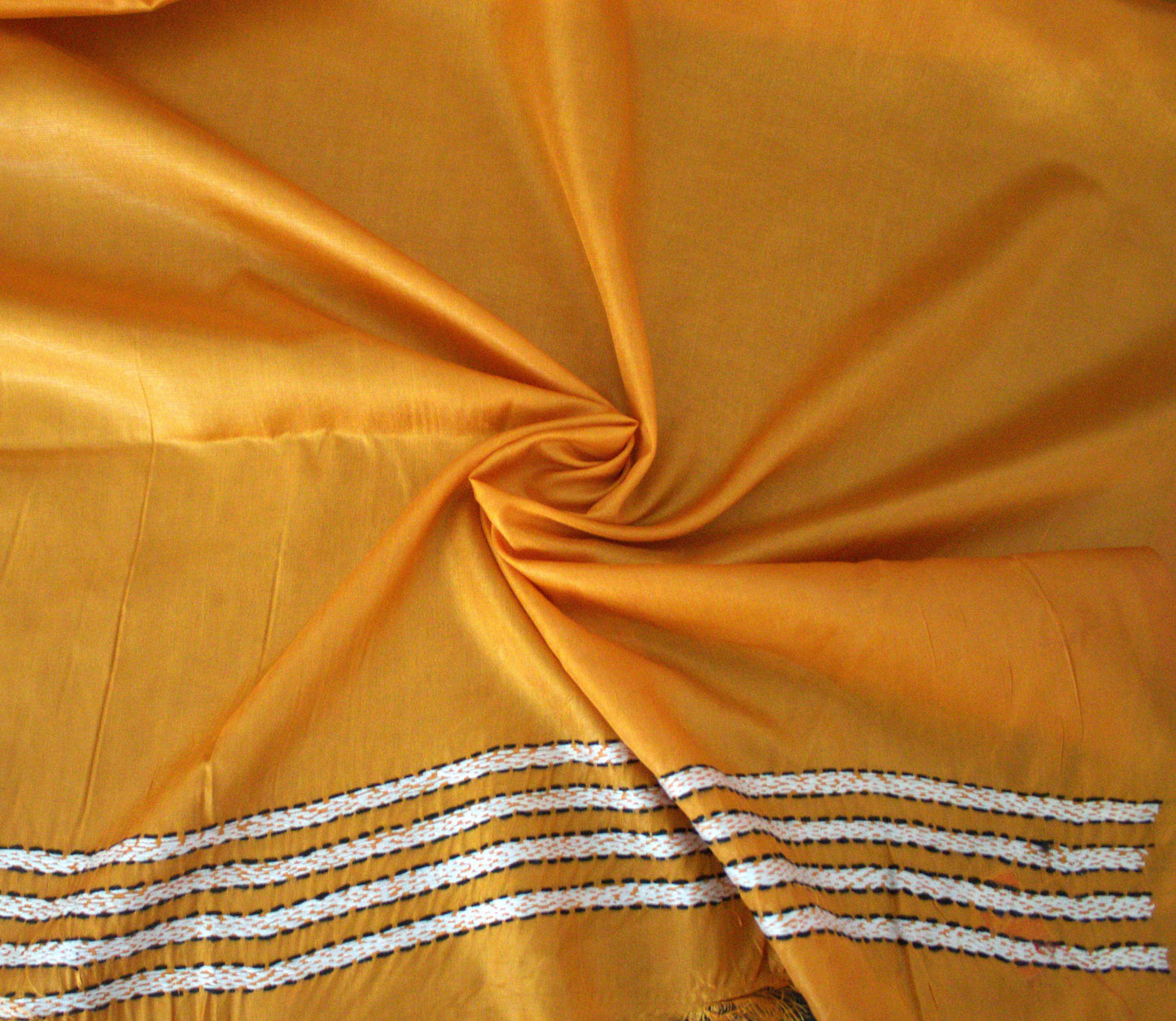 Katha stitch